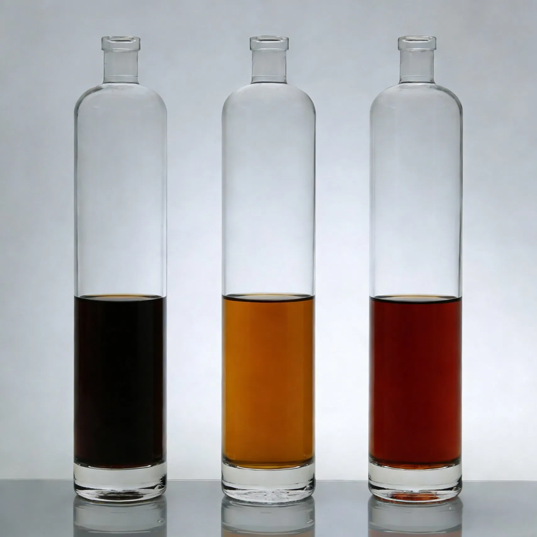 Short Neck Empty 750ml Liquor Glass Bottle for Whisky Tequila Vodka