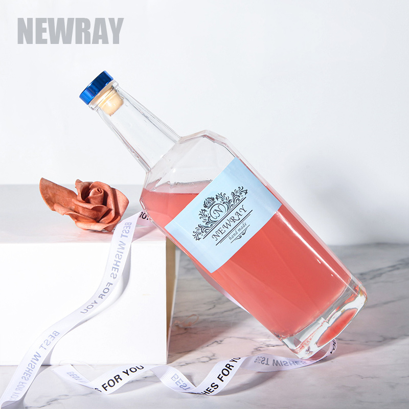 Thick Base 50 Cl Glass Liquor Bottles for Rum Gin Whisky Tequila