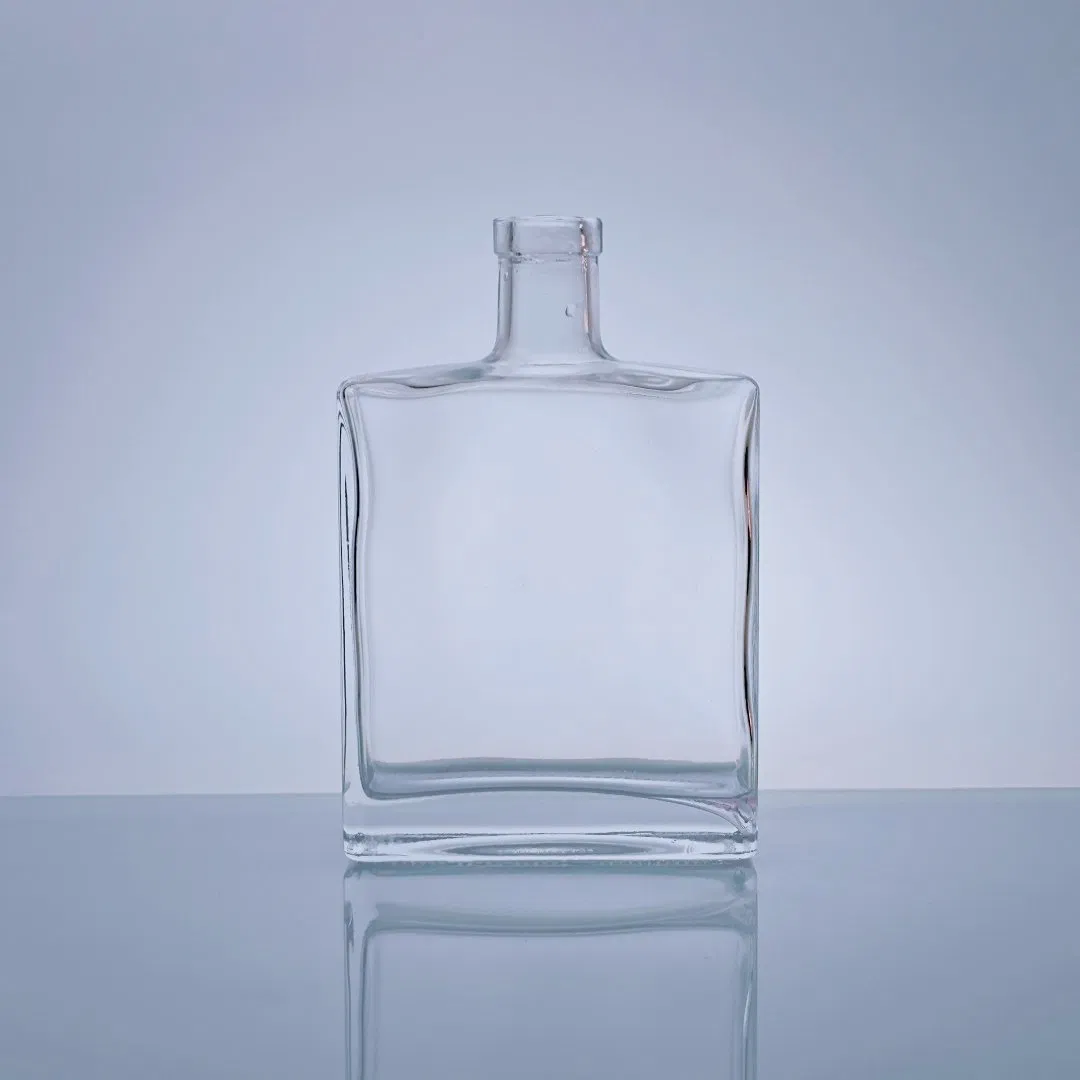 Latest Design 375ml 500ml 750ml 700ml Flask Glass Liquor Bottle Transparent Short Neck Wide Finished Gin Glass Mezcal Bottle with Cork