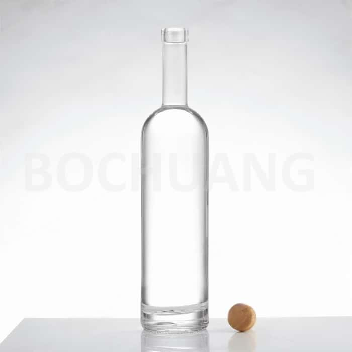750ml Glass Bordeaux Wine Bottle Flat-Bottomed Cork Finish