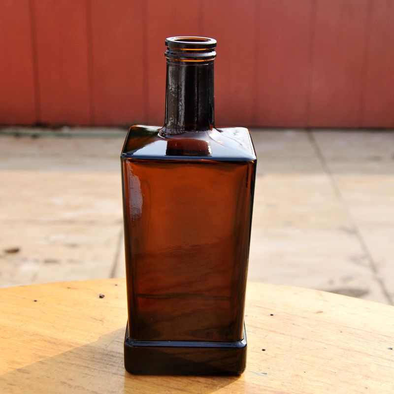 Brown Square Glass Bottle of 500 Ml