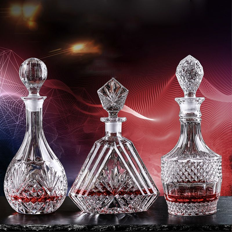 High Quality Embossed Whiskey Glass Bottle