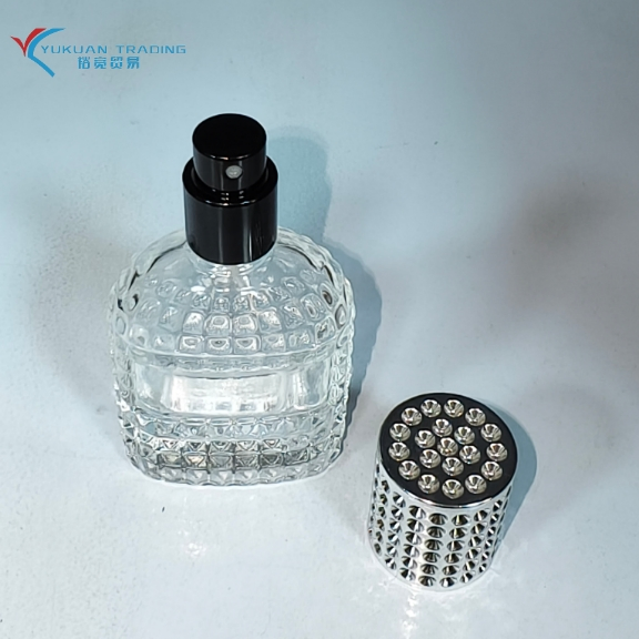 Botol Parfum 30ml 50ml Perfume Glass Spray Luxury Custom Embossed Glass Perfume Bottle
