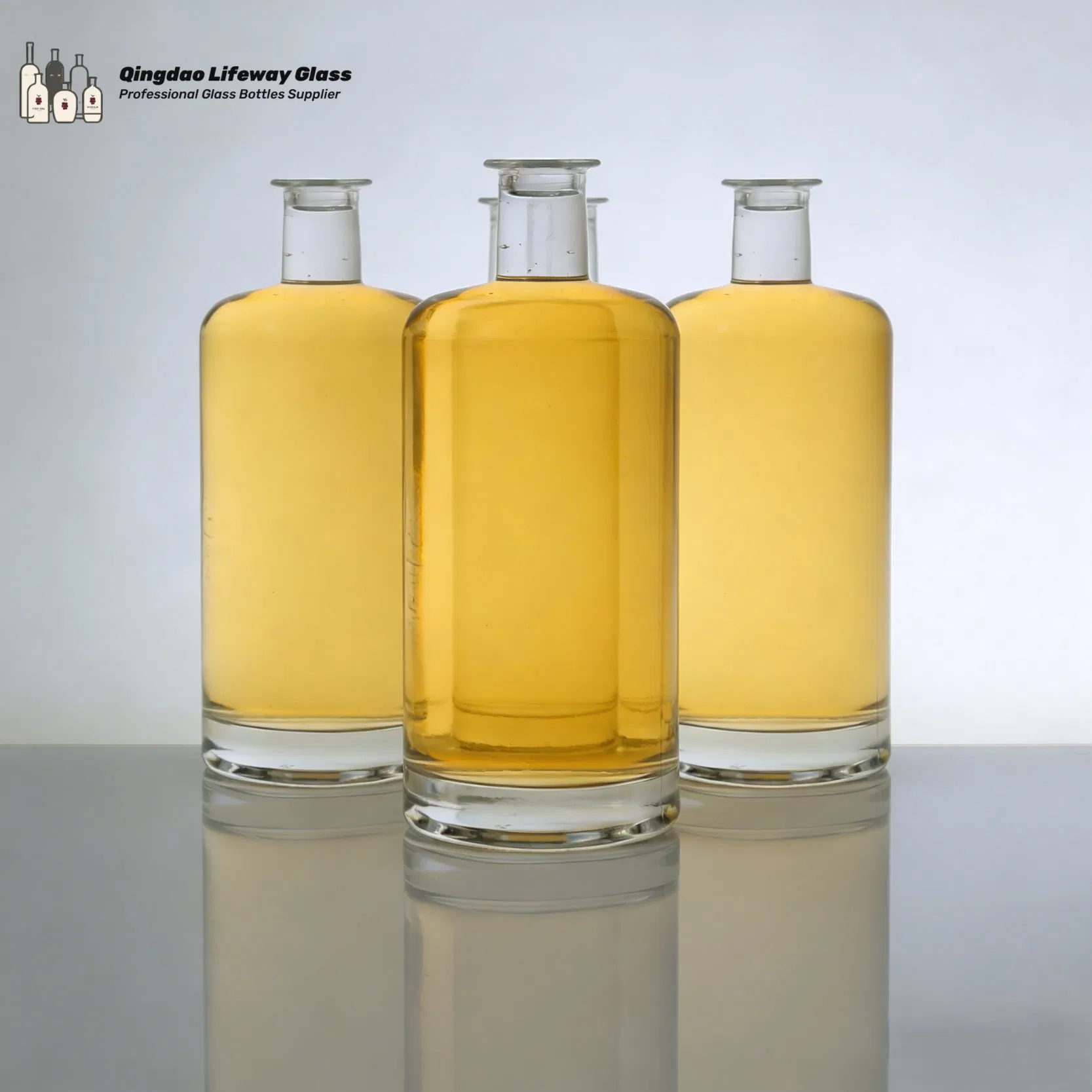 500ml 700ml 750ml Custom Logo Round Short Neck Clear Rum Tequila Gin Brandy Whiskey Vodka Liquor Spirits Glass Bottle with Cork