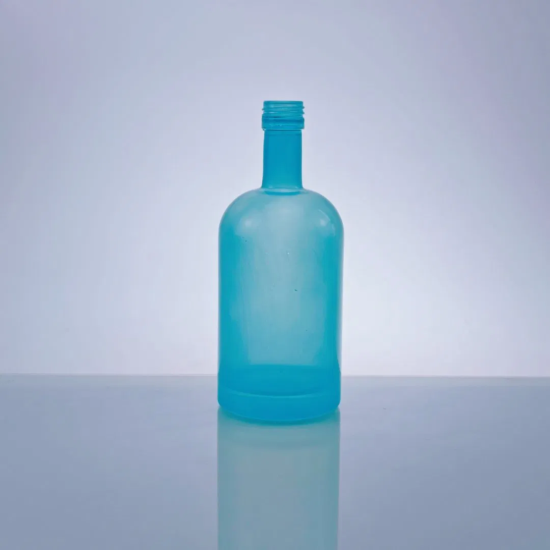 Factory Custom Colored Whiskey Tequila Vodka Rum Gin Bevergae Glass Liquor Bottle 700ml 750ml Spraying Gradient Color Brandy Bottle