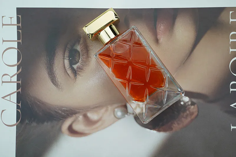 80ml Patterned Glass Bottle 16