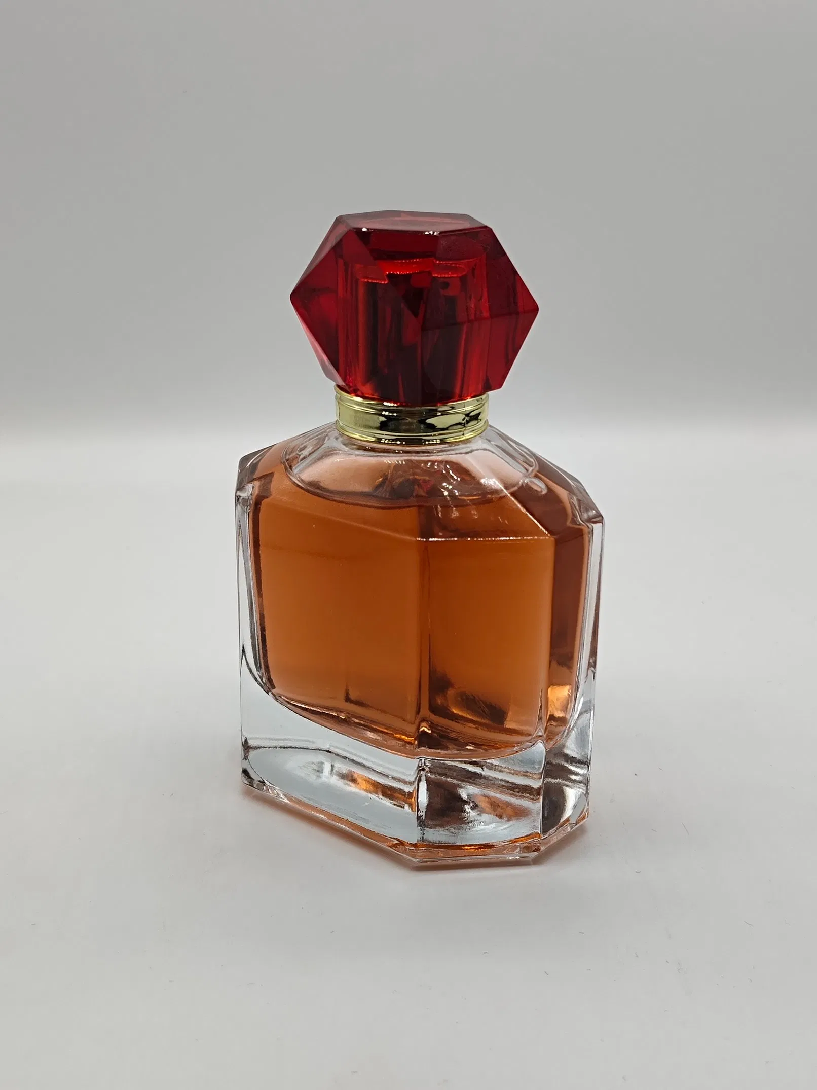 50ml 100ml Diamond Glass Perfume Empty Bottle Design Unique Wholesale Shape Custom