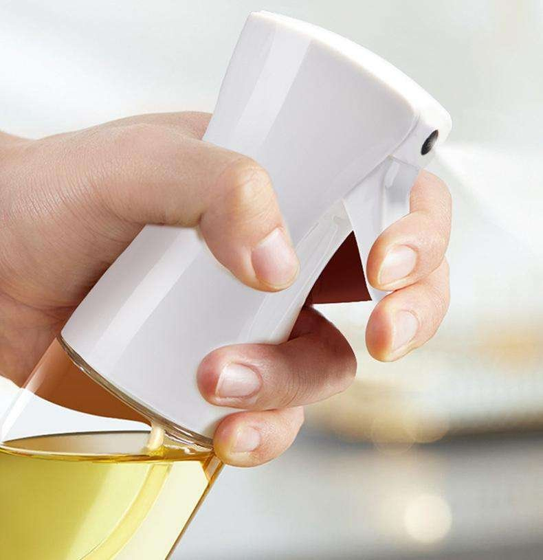 BPA-Free Oil Spray Bottle Portable Oil Sprayer for Kitchen Salad Baking