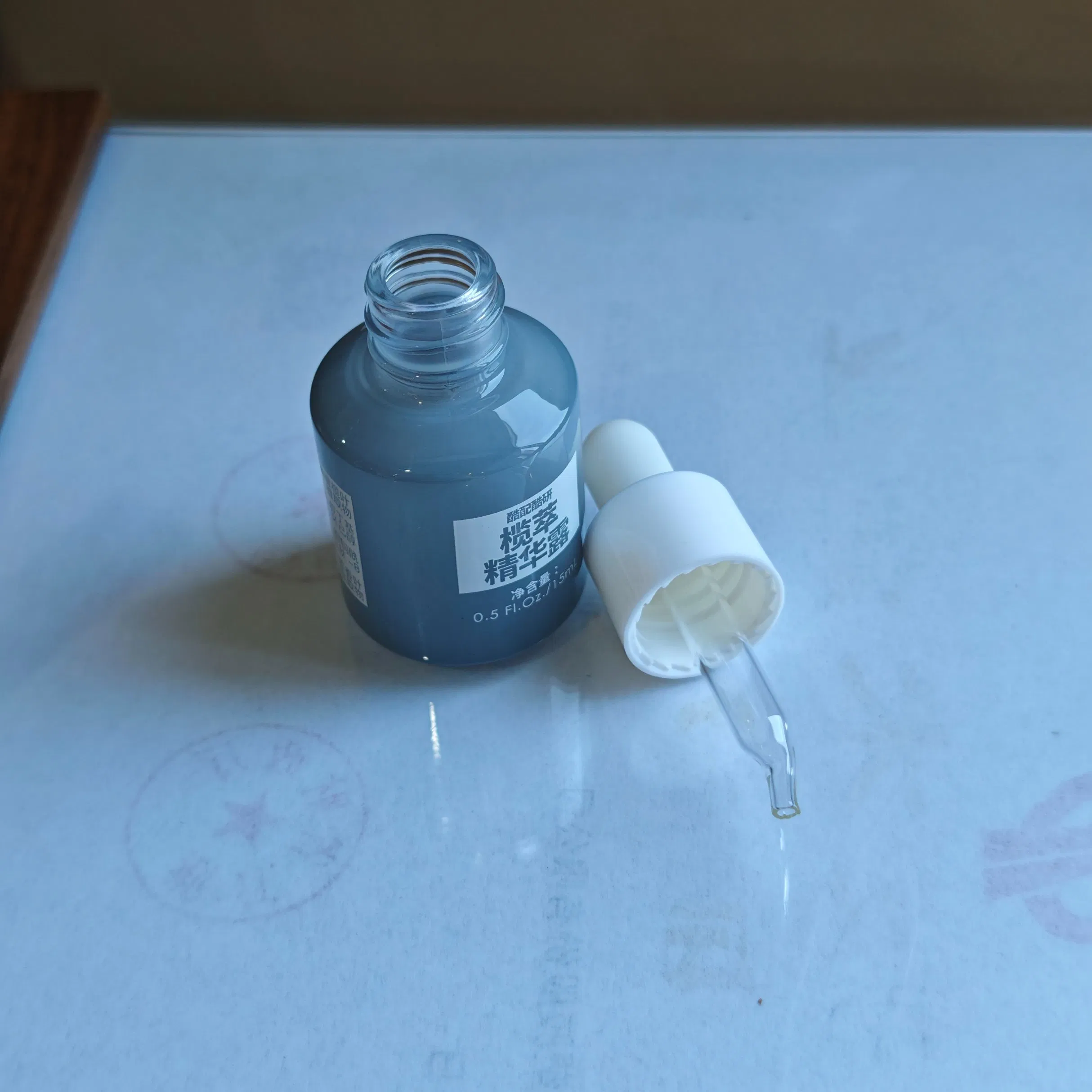 Custom Logo 15ml Round Glass Dropper Bottle Frost Finish Screw Cap Skin Care Face Serum Bottle