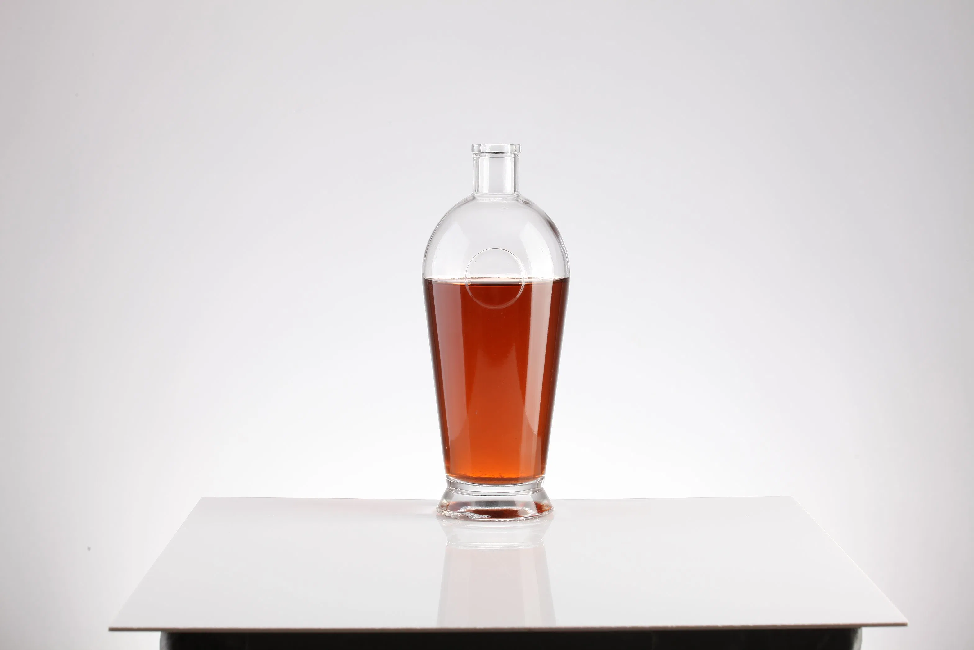 Super Flint High Flint Empty Whiskey Rum Gin Tequila Vodka Brandy Glass Bottles with Corks