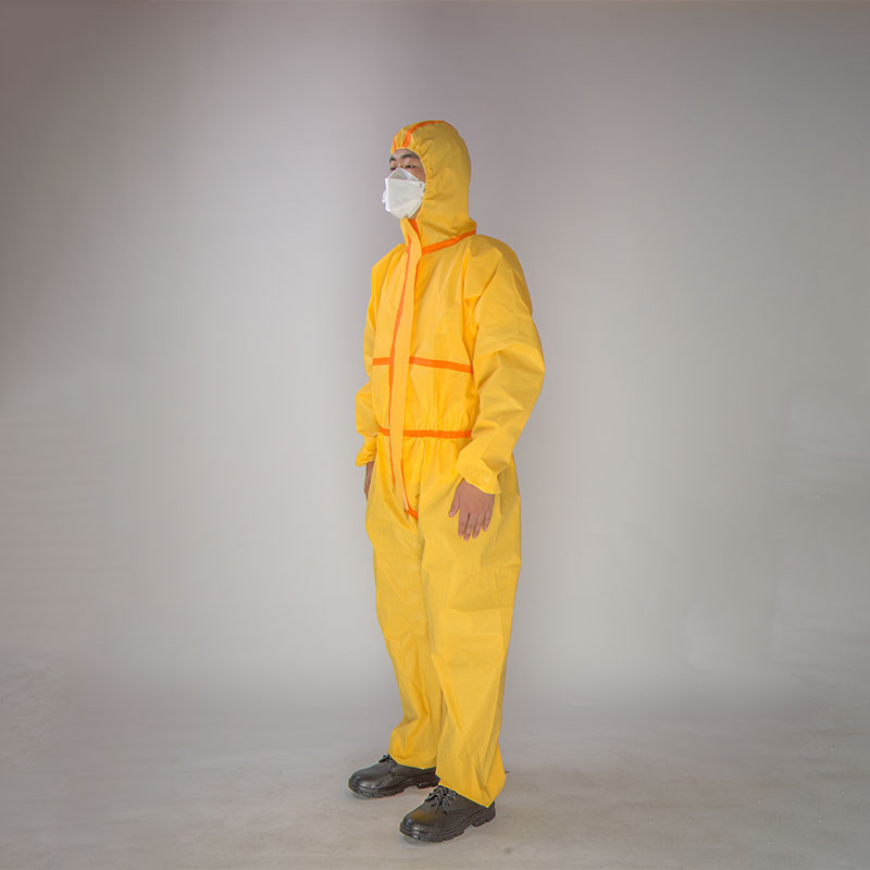 UV-Protected and Sun-Reflective Type 5b/6b Apparel for Outdoor Workers in Sunny Climates
