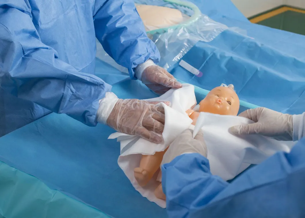 Disposable Sterile Universal Surgical Pack 1