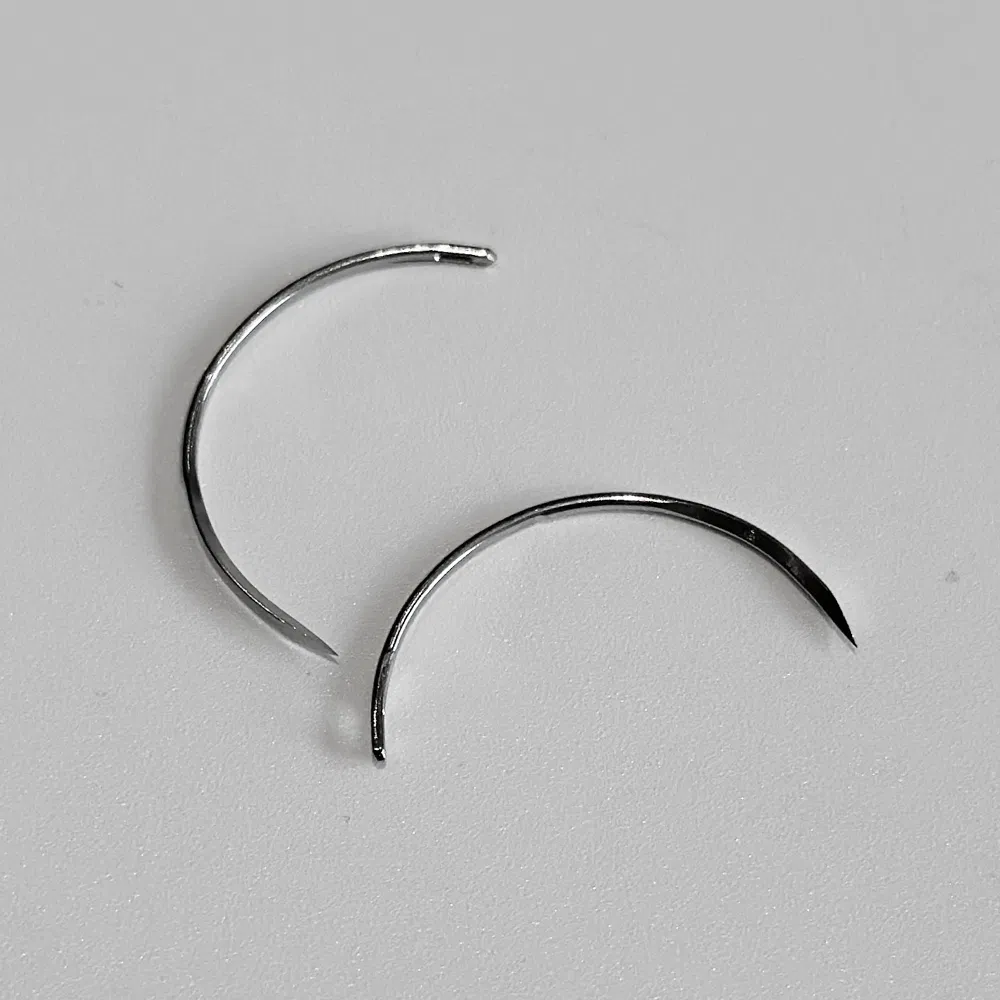 Medical Stainless Steel Disposable Sterile Surgical Eyed Suture Needles - 2-Piece Procedure Pack