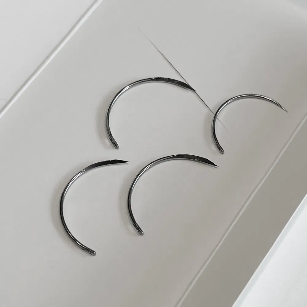 4-Piece Sterile Suture Needle Kit for Upper Extremity Operations - Disposable, Eyed, High-Quality Stainless Steel