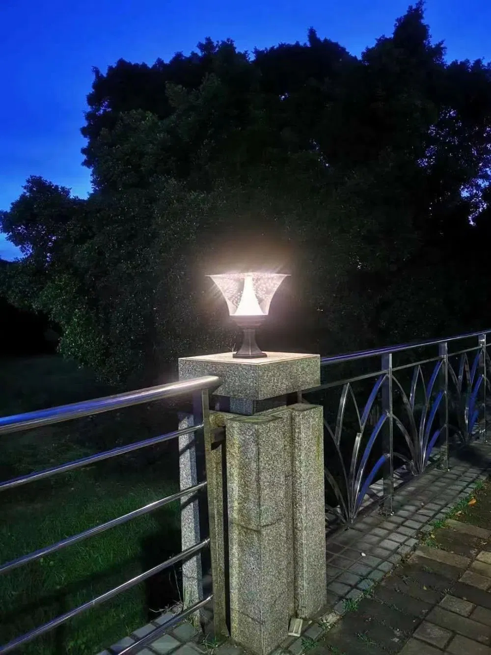 Solar Pillar Light Scene