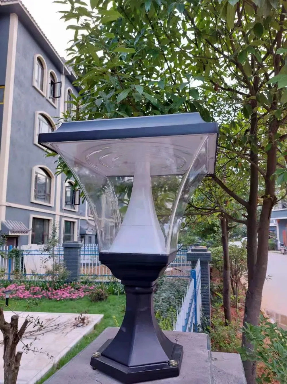 Solar Pillar Light Outdoor