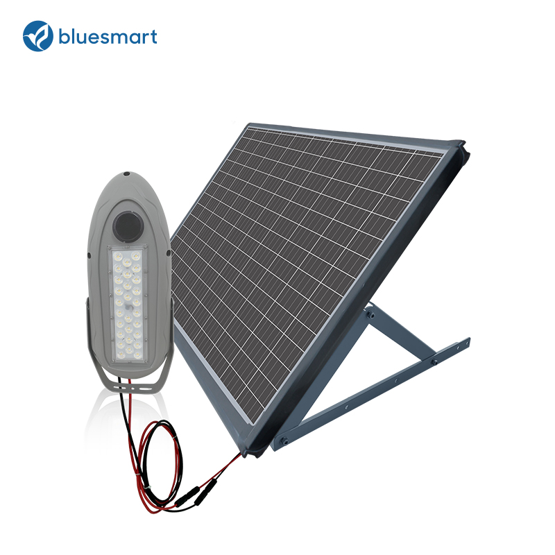 Bluesmart IP65 4000K Solar Outdoor LED Flood Street Light