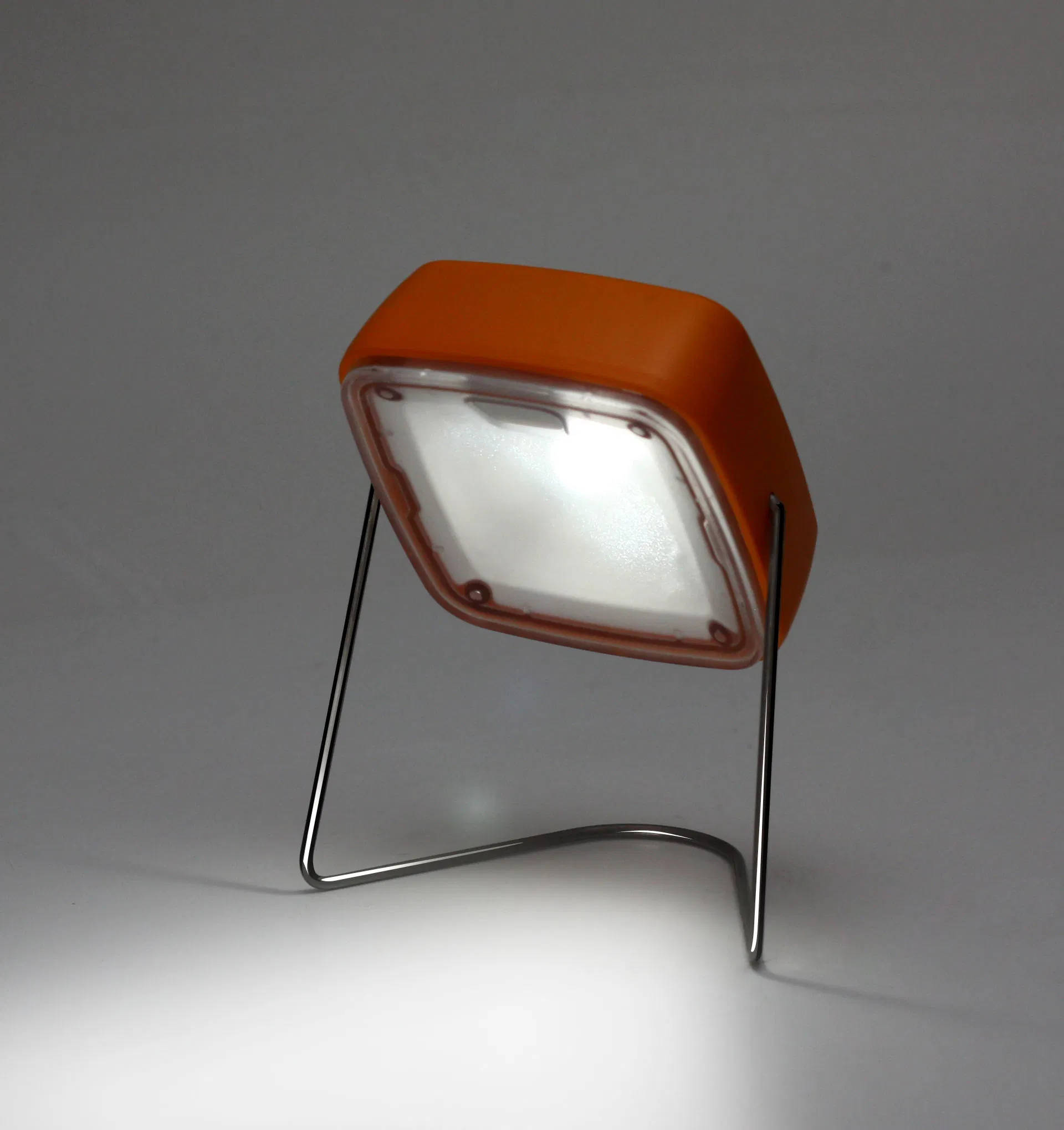 Energy Save Solar Outdoor Light for Camping CE/Verasol/RoHS Certificate Solar LED Lantern Home Use