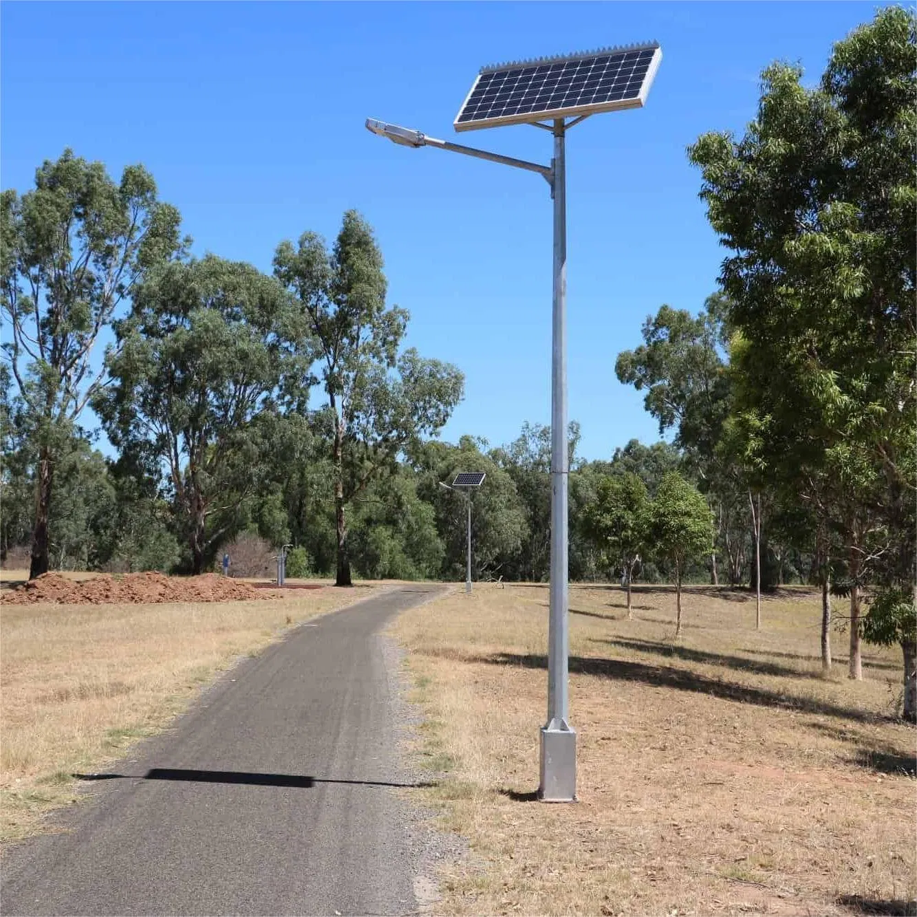 Solar Rechargeable LED Decorative Street Light Outdoor Lampadaire Solaire LED Street Light at 8m