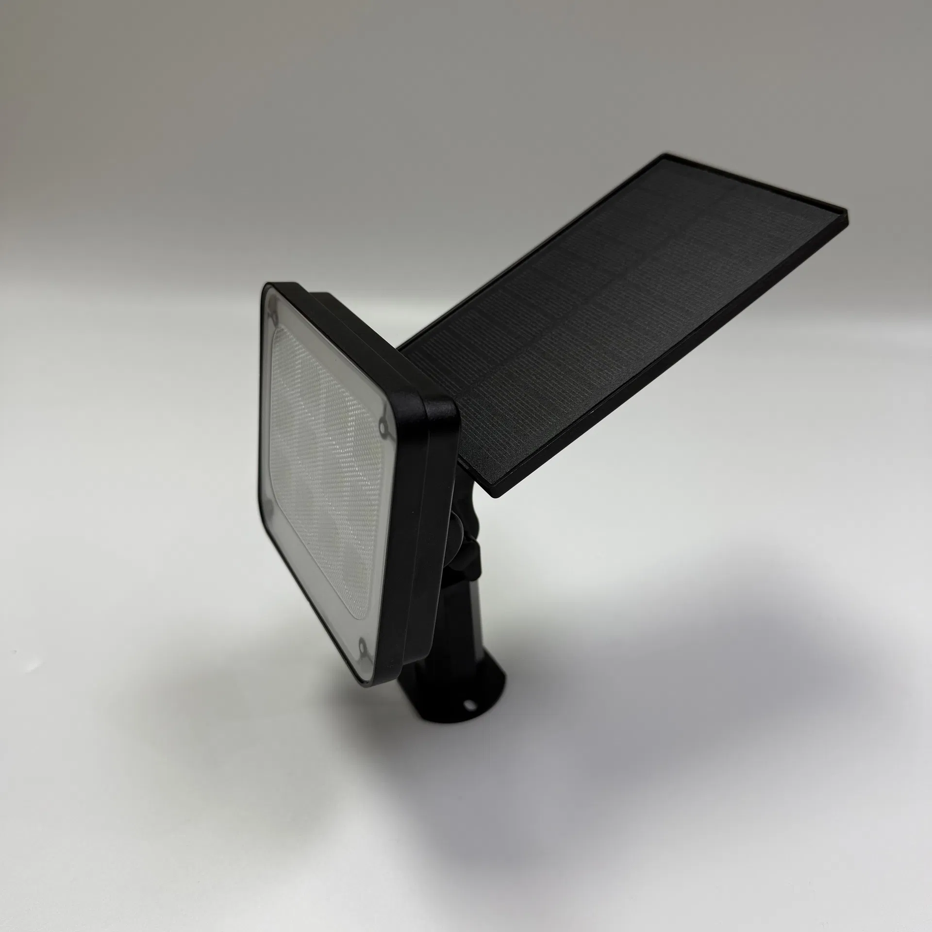 Solar Spotlight Detail 6