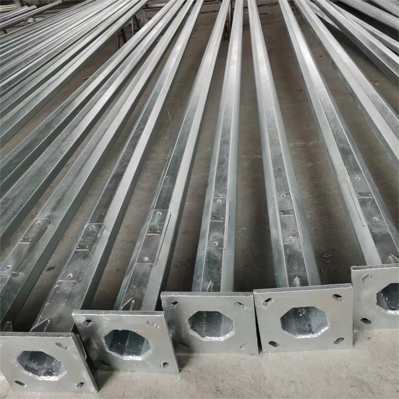 Post 6 Meters 30W Solar LED Street Lights System Cheap Price