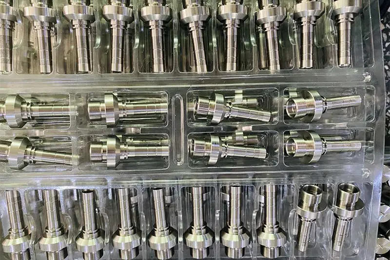CNC turning parts with thread and chamfer, multi-functional components