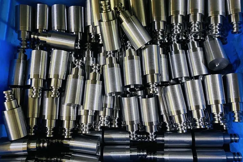 Custom CNC turning service for stainless steel components