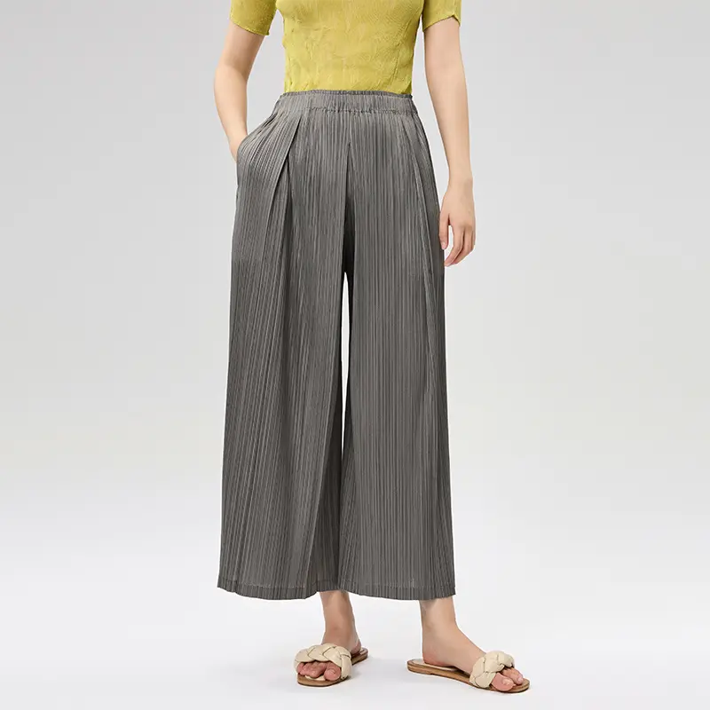High-Quality Women's Pleated Wide-Leg Trousers – Lightweight & Elegant Companies, Service