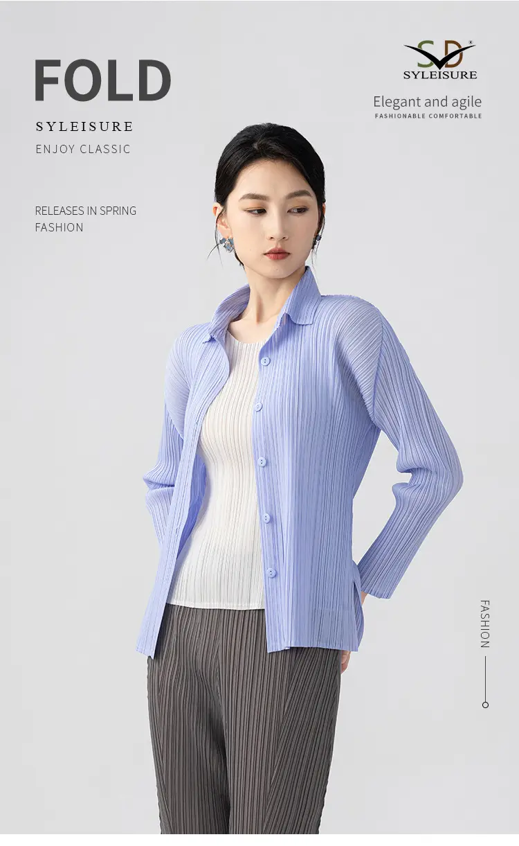 Women's Pleated Long - Sleeve Shirt Detail 1