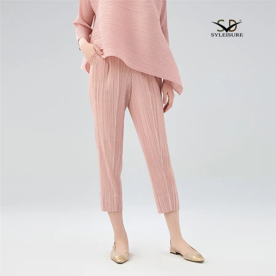 Best Women's Pleated Cropped Pants Manufacturers, Factory