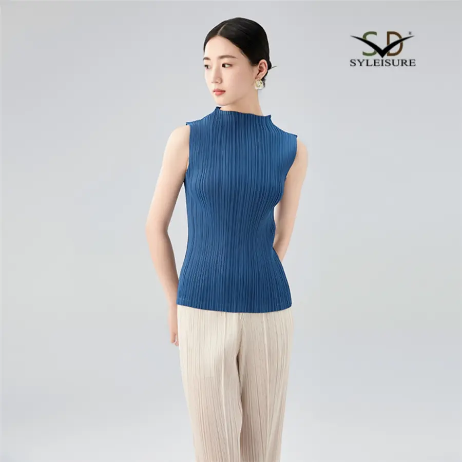 Famous Women's Mock Neck Sleeveless Pleated Slim Fit Top Factory, Companies