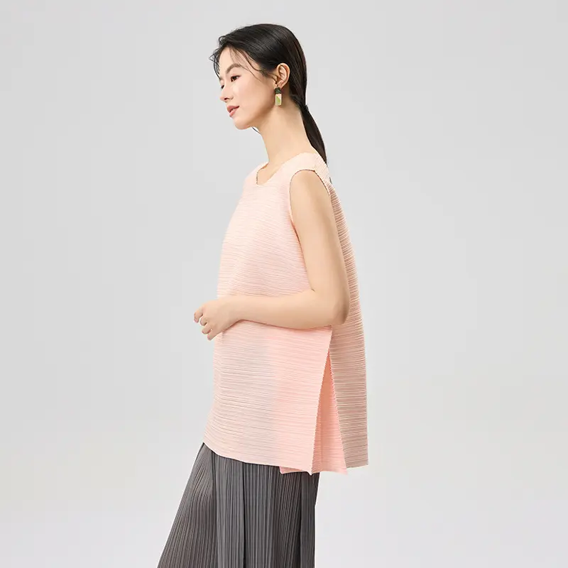 Wholesale Women’s Pleated Sleeveless Top – Loose Fit Tank Blouse in Peach Pink Exporter, Companies