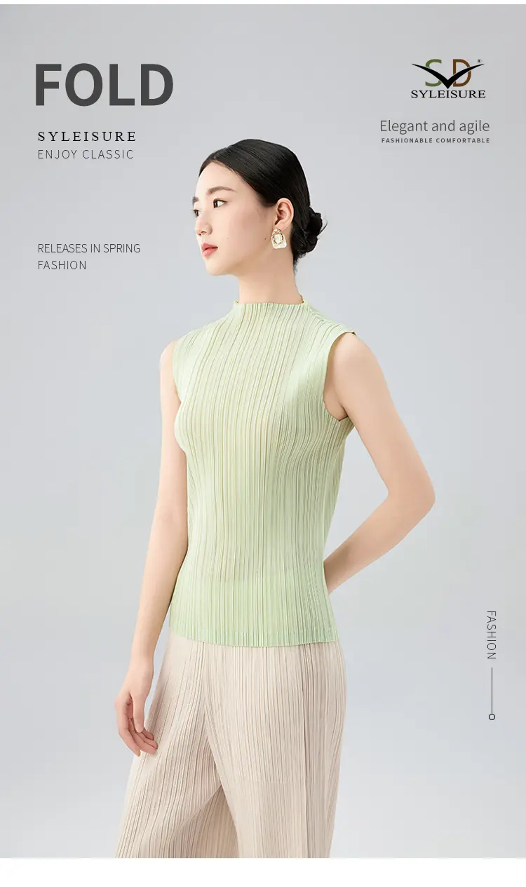 Mock Neck Top Detail 1