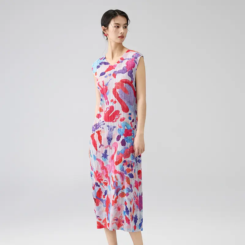 High-Quality Women’s Sleeveless V-Neck Abstract Print Pleated Midi Dress – Lightweight Summer Dress Exporters, Companies