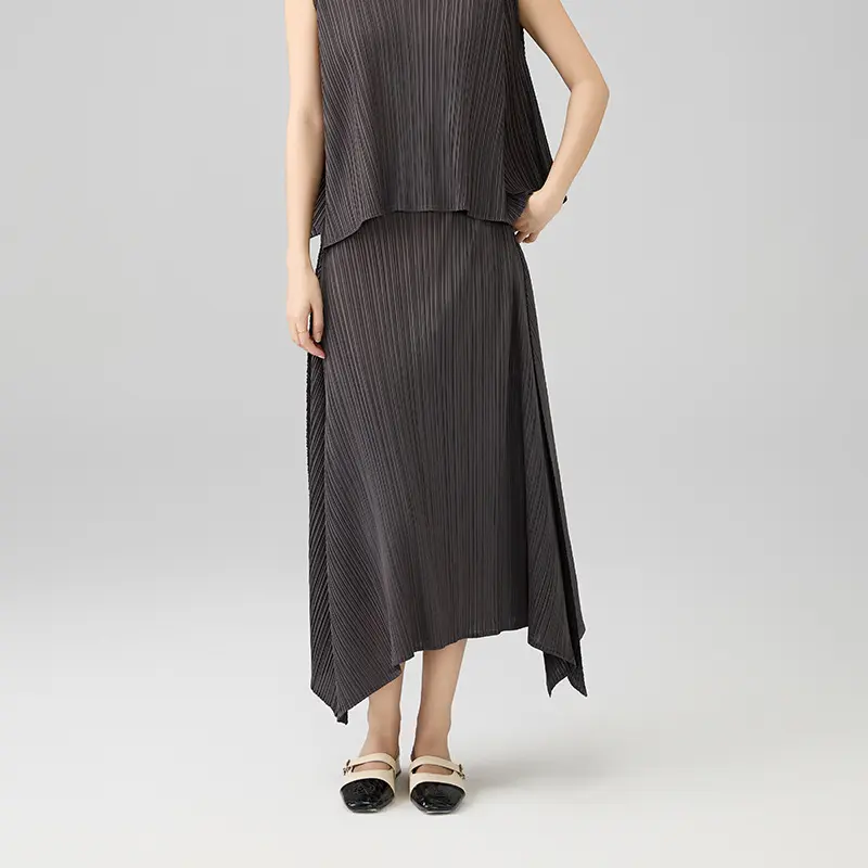 ODM Women’s Sleeveless Pleated Top and Skirt Set – Lightweight Asymmetric Hem Two-Piece Outfit Product, Service