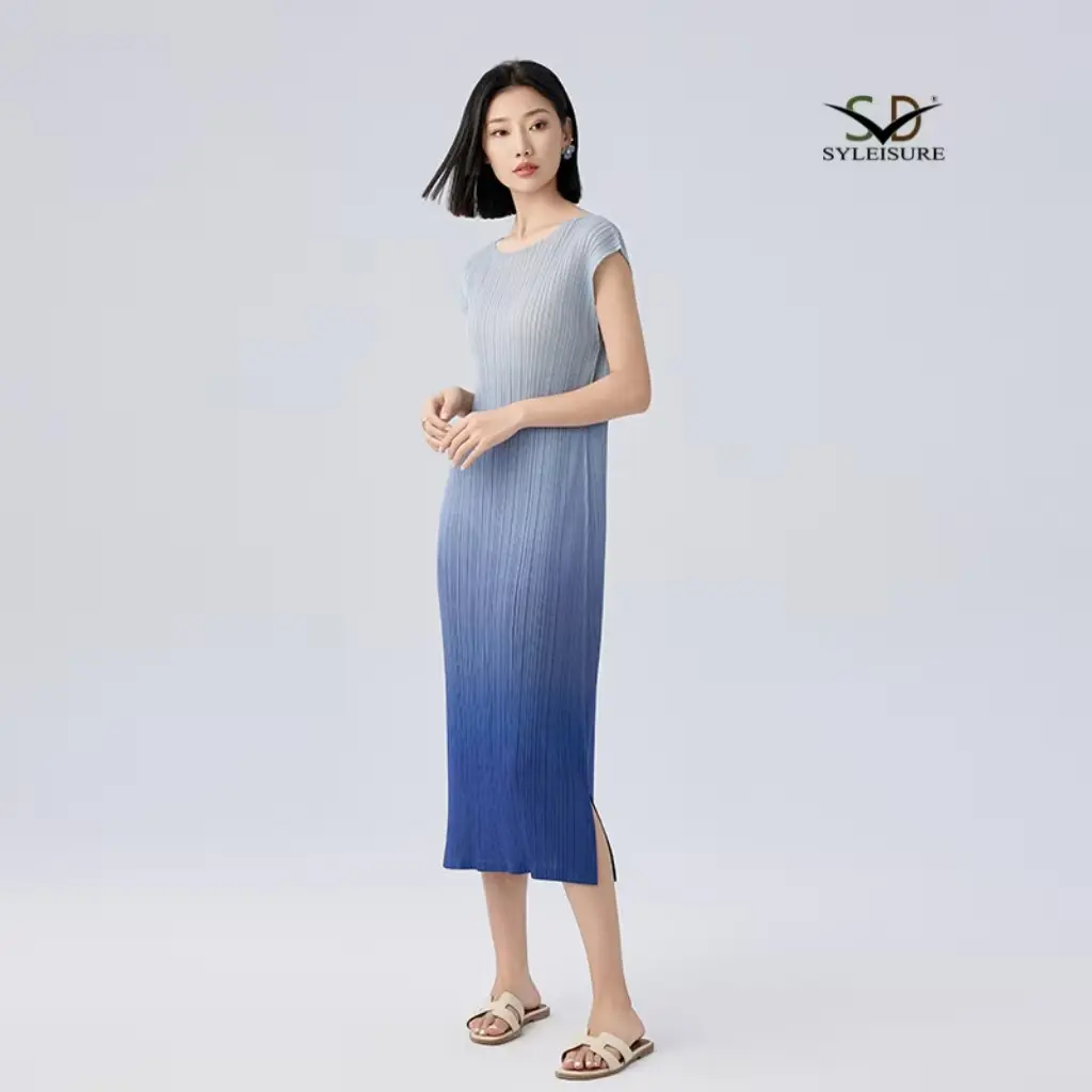 China Women's Printed Sleeveless Midi Dress Manufacturer, Exporters