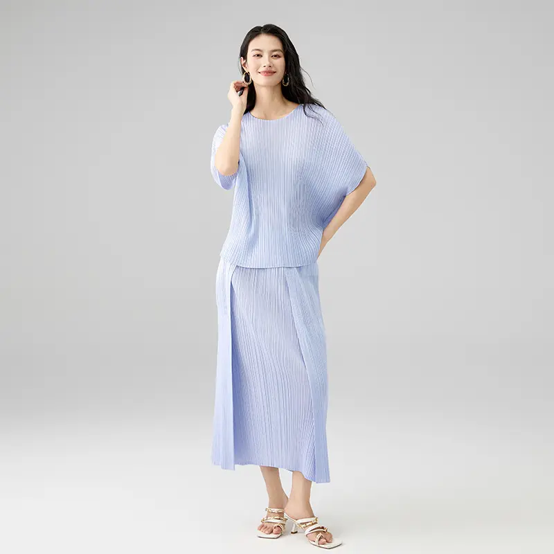 OEM Elegant Pleated Two-Piece Skirt Set for Women Companies, Products