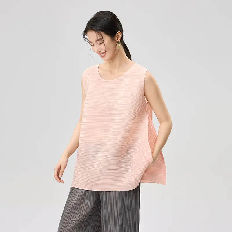 Wholesale Women’s Pleated Sleeveless Top – Loose Fit Tank Blouse in Peach Pink Exporter, Companies