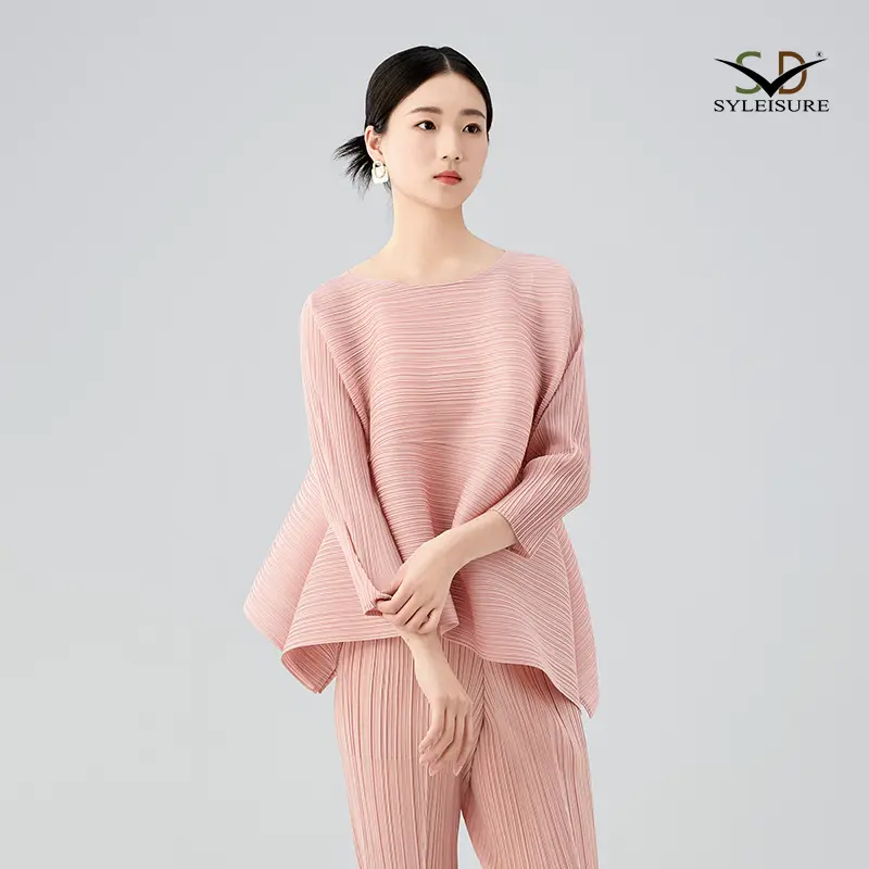 ODM Women's Pleated Long - Sleeve Asymmetric Top Manufacturer, Product