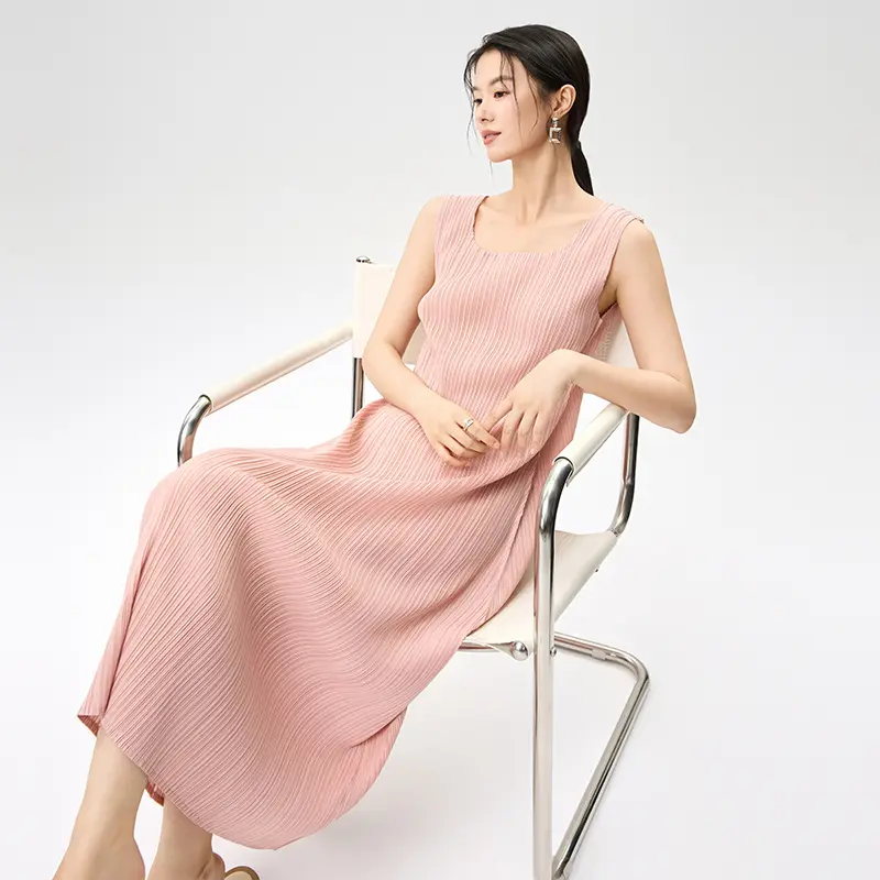 ODM Women’s Pink Sleeveless Pleated Maxi Dress – Lightweight & Elegant Summer Dress Factory, Companies