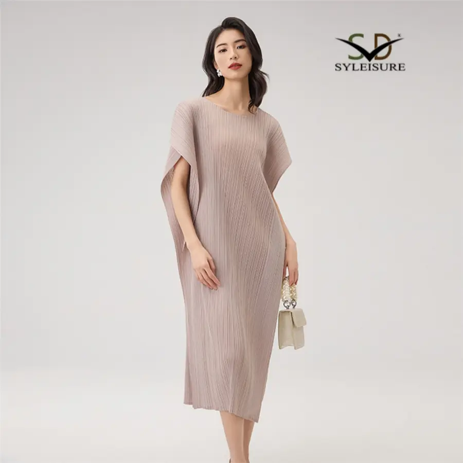 Best Women's Round Neck Batwing Sleeve Pleated Loose Fit Midi Dress Factory, Service