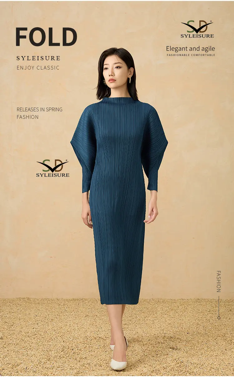 Loose Fit Midi Dress