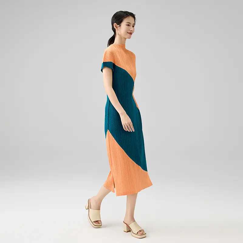 High-Quality Women’s Colorblock Pleated Midi Dress – Short Sleeve Loose-Fit Contrast Panel Dress Company, Service