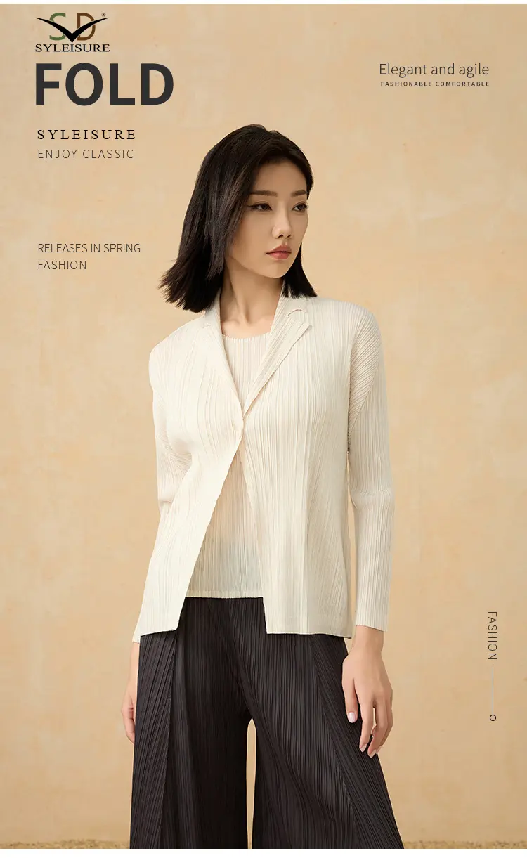 Front Blazer Detail 1
