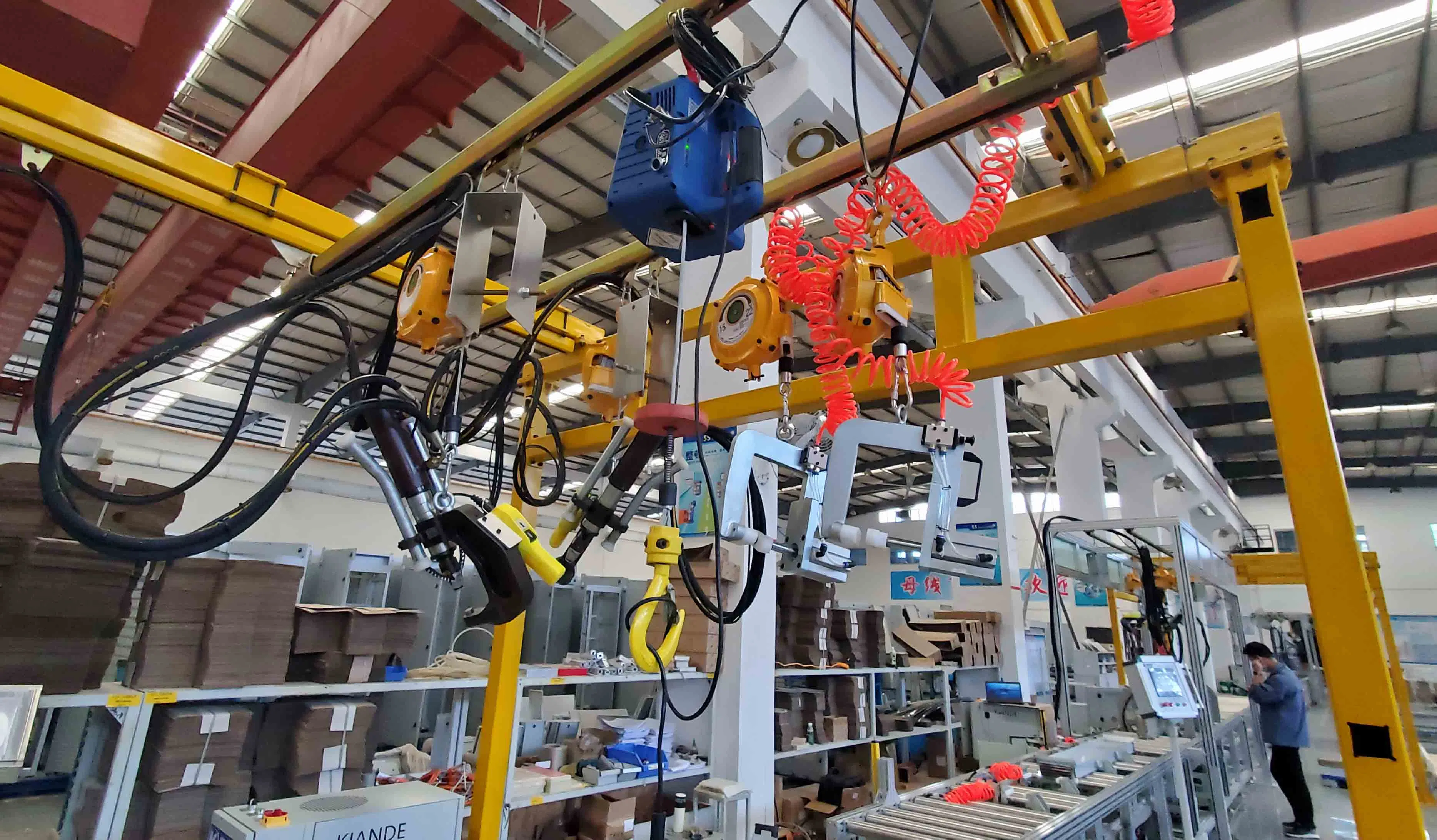 Smart Busbar Management Systems for Enhanced Energy Control