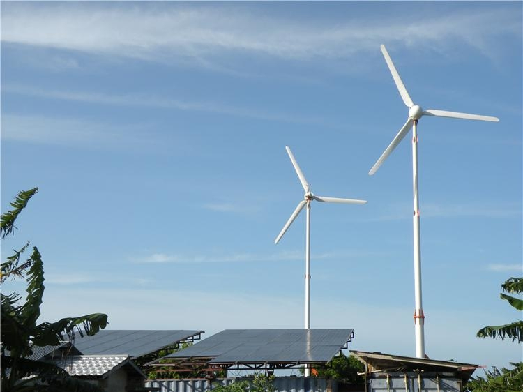 Customization 5kw Energy Storage off Grid Wind Solar Hybrid Power System