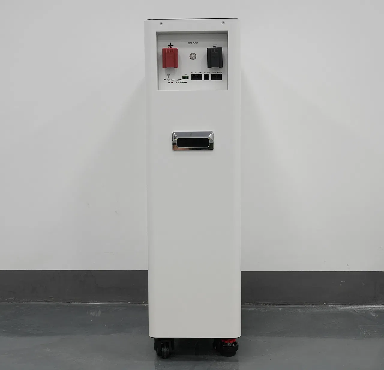 Smart Energy Storage System with Built-in Battery Management System