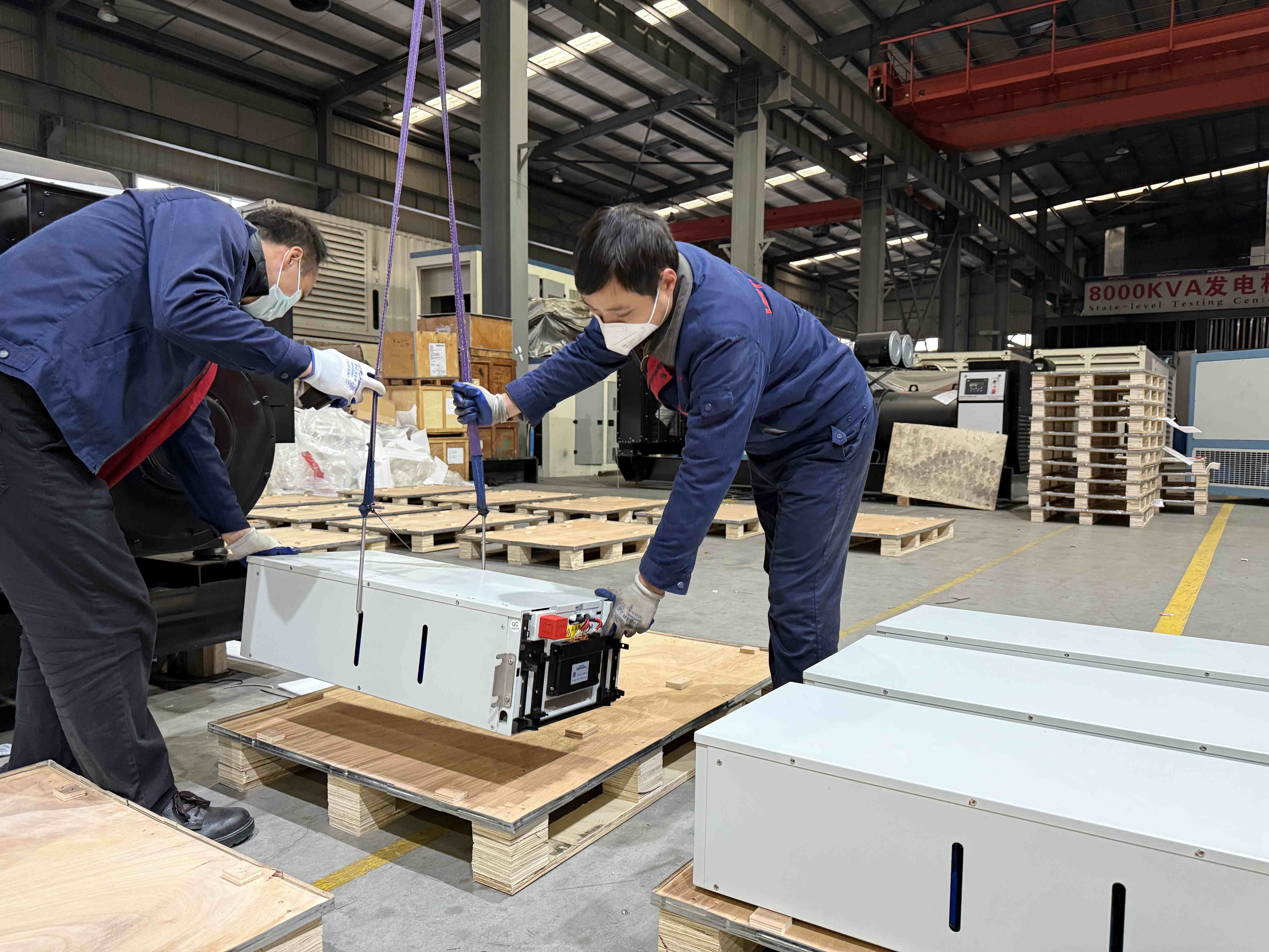 Off Grid Grid-Connected Microgrid Industrial Commercial 125kW 241kWh 260kWh 300kWh 500kWh LiFePO4 Battery Energy Storage System