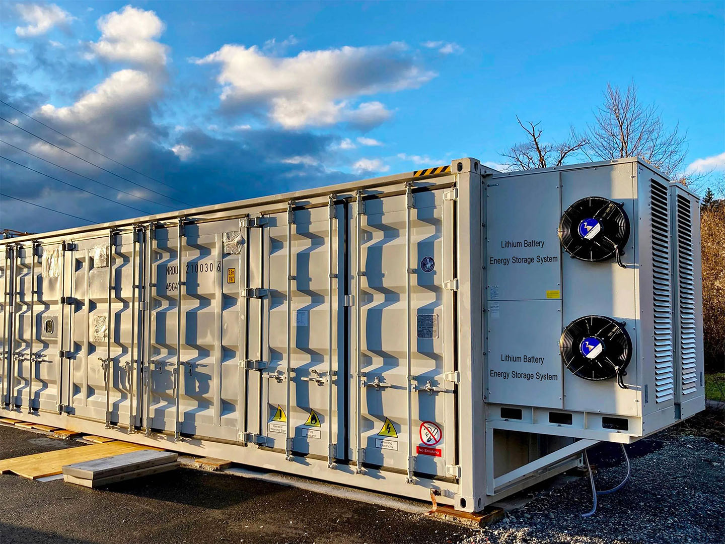 1MWH Energy Storage System Microgrid Plant BESS Battery Container 500KW 1MW 2MWH Lithium Ion Battery off Grid Power System