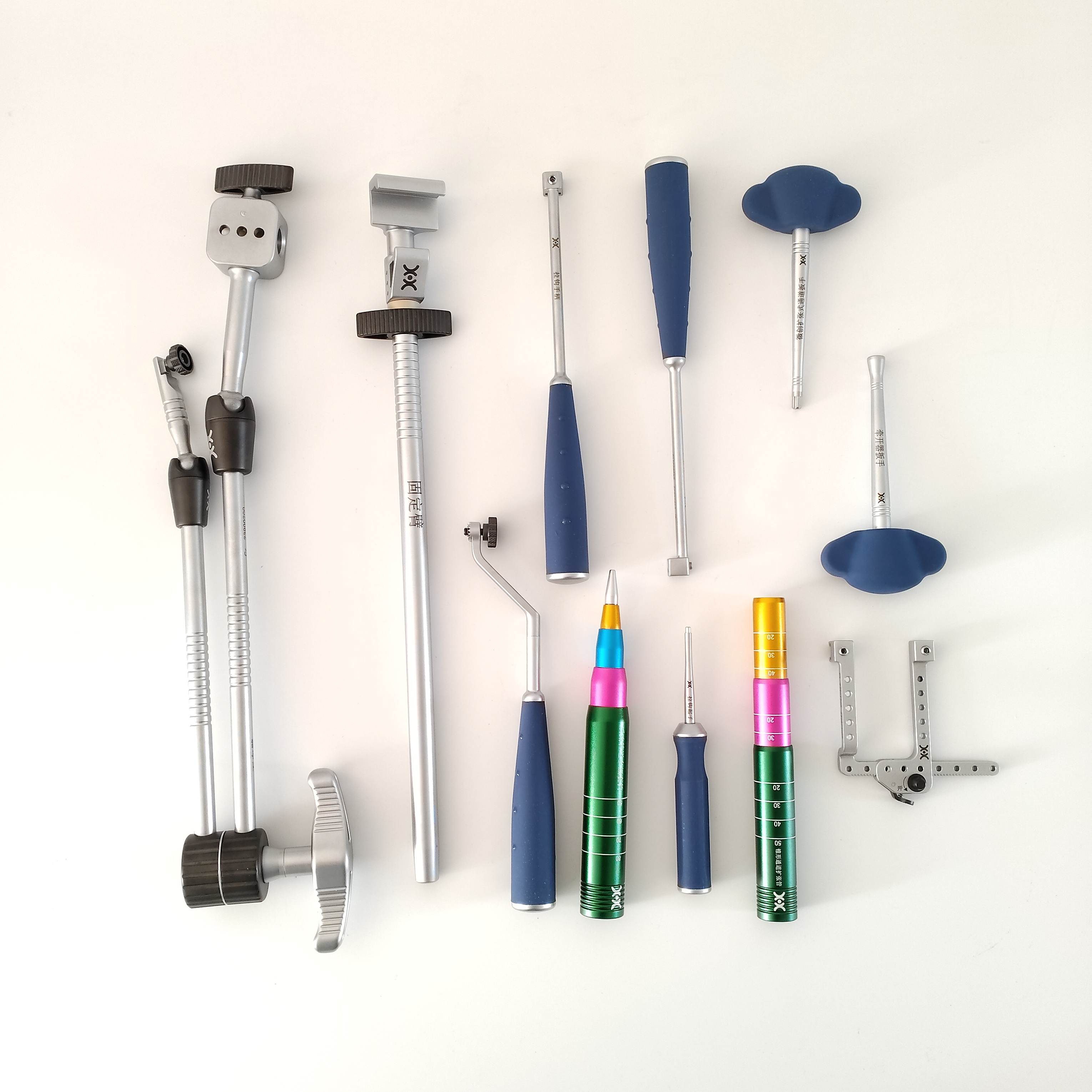 Spine Instruments Set Minimal Invasive Manual Spine Tubular Retractor MIS OLIF Spine Retractor